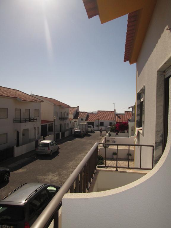 Sun House - Baleal Villa Ferrel  Kültér fotó